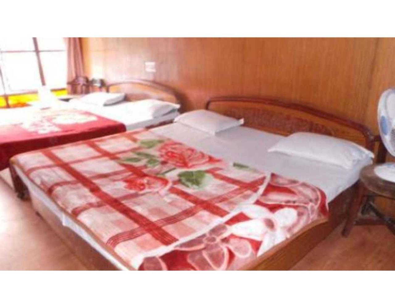 Hotel Darpan 奈尼塔尔 外观 照片
